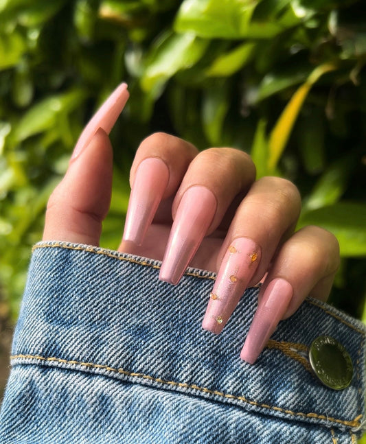 baby pink nails | hand made nails | bling nails | party nails | nails with rhinestones | XL coffin